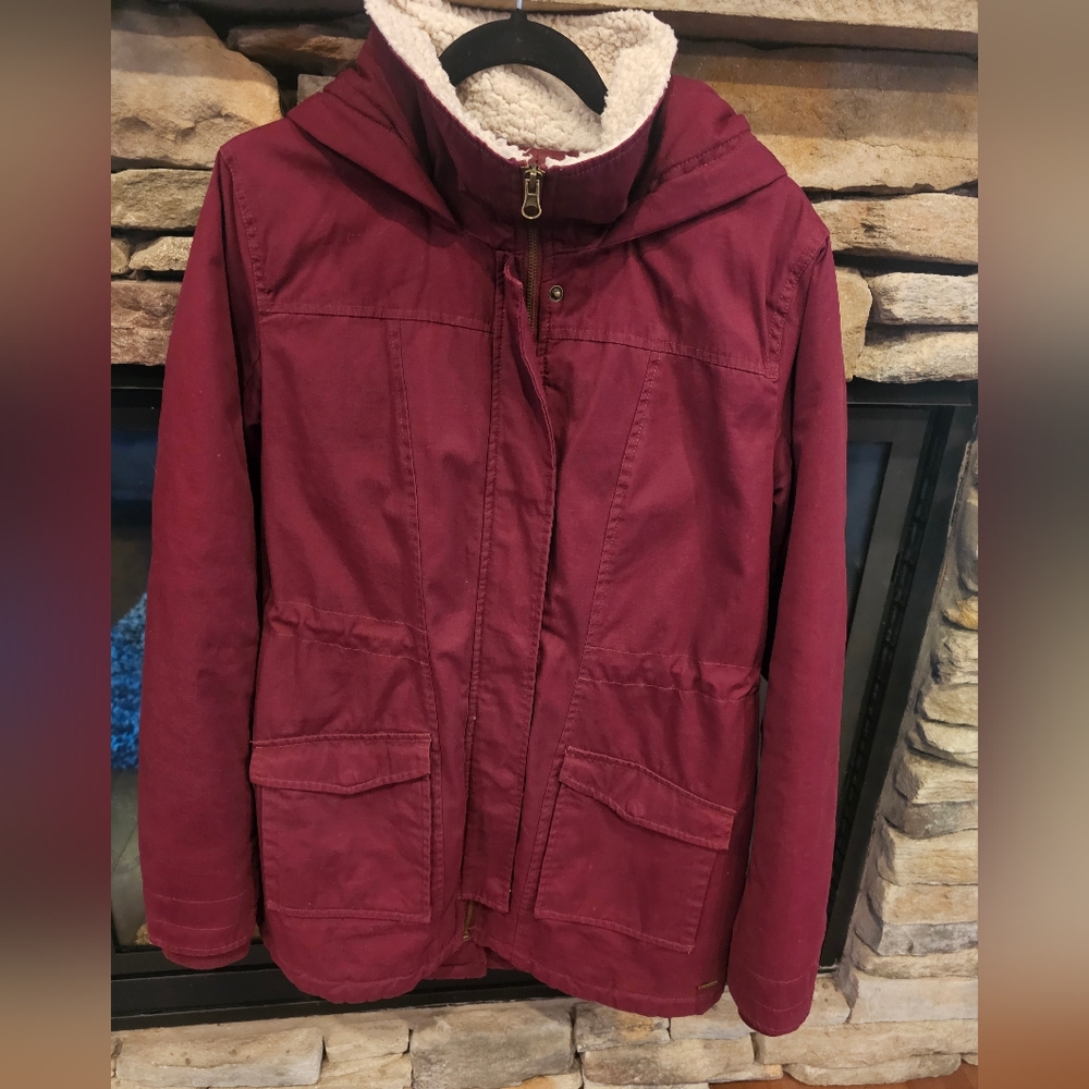 Volcom hooded Parker. Burgundy. Size large